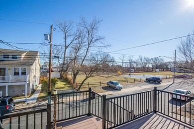 006_66_Brainard_Avenue_216792_296796