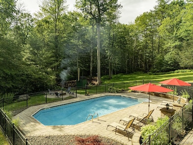 214 Wright Rd, Kerhonkson, NY 12446 - photo 4