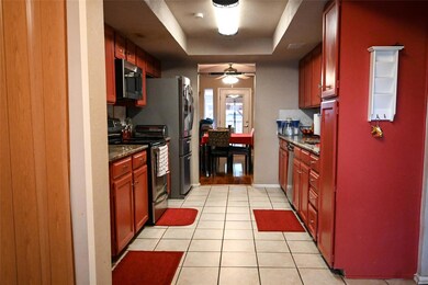 930 Shady Creek Ln, Bedford, TX 76021 - photo 7