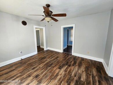 435 7th Ave unit 2, Troy, NY 12182 - photo 4