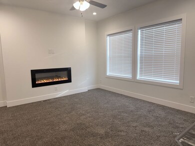 482 Jasper Dr, Spring Creek, NV 89815 - photo 4