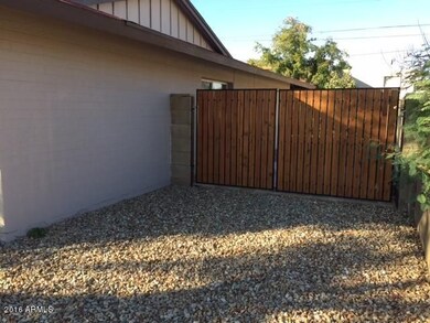 1642 E Laguna Dr, Tempe, AZ 85282 - photo 7