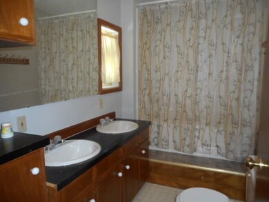 Bathroom<|><|>