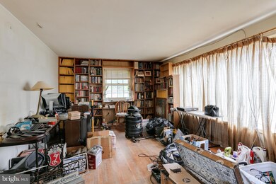 13232 Greenmount Ave, Beltsville, MD 20705 - photo 4