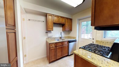 2130 Huntington Ave, Alexandria, VA 22303 - photo 6