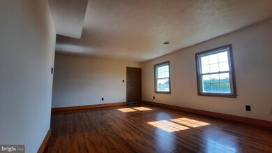 1416 N Shenandoah Ave, Front Royal, VA 22630 - photo 3