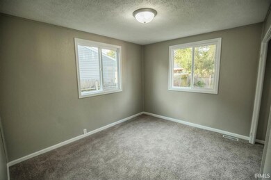 1404 Holloway Dr, Lafayette, IN 47905 - photo 6