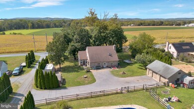 955 Manatawny Rd, Boyertown, PA 19512 - photo 2