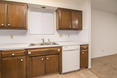 970 Linda Ln, Redding, CA 96002 - photo 7