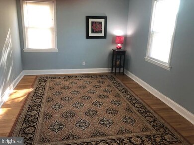 322 Carmody Hills Dr, Capitol Heights, MD 20743 - photo 4