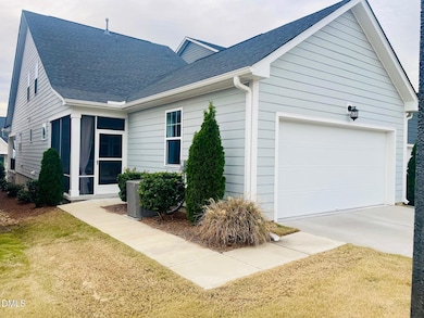 6142 Giddings St, Raleigh, NC 27616 - photo 4