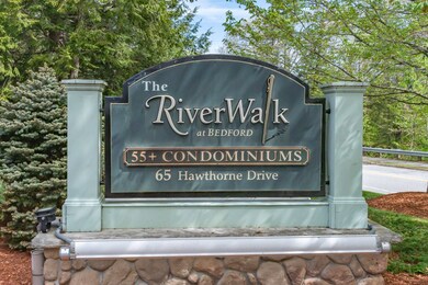 65 Hawthorne Dr unit 114, Bedford, NH 03110 - photo 4