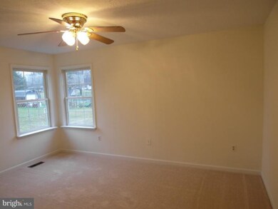 50 Puffenburger Ln, Hedgesville, WV 25427 - photo 4