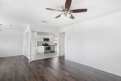 6721 Madrid St, Houston, TX 77021 - photo 7