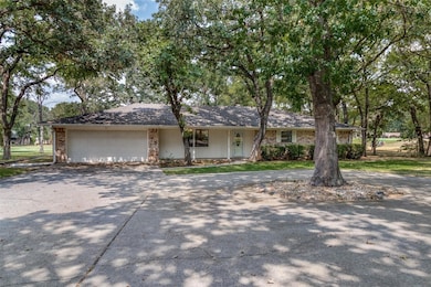 201 Modoc Trail, Gainesville, TX 76240 - photo 3