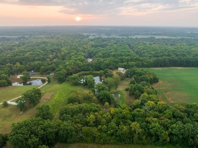 466 NW 391 Rd, Clinton, MO 64735 - photo 2