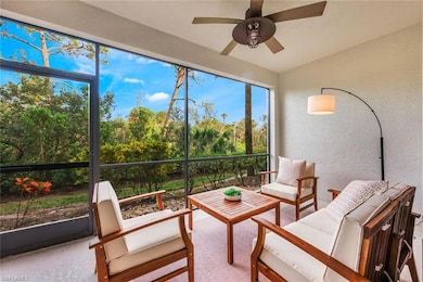 Private lanai featuring ceiling fan