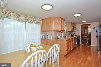11807 Randy Ln, Laurel, MD 20708 - photo 6