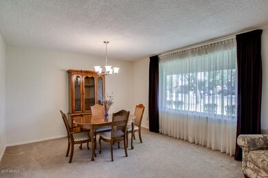Formal Dining
