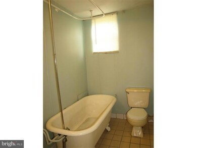 38 E 2nd St, Lansdale, PA 19446 - photo 7