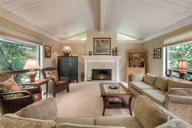 9229 Olympic View Dr, Edmonds, WA 98020 - photo 3