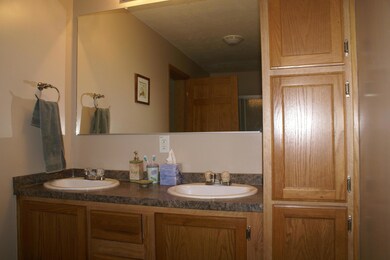 7 Master Bath