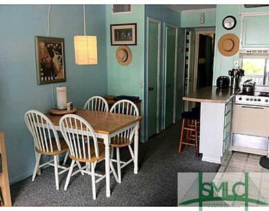 Breakfast Area. bright and airy condo on fabulous 