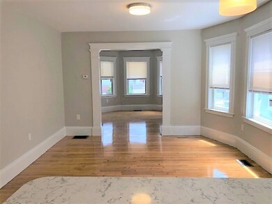 143 W Adams St unit 2, Somerville, MA 02144 - photo 4