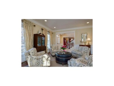 Spacious Foyer opens to gracious & welcoming Livin