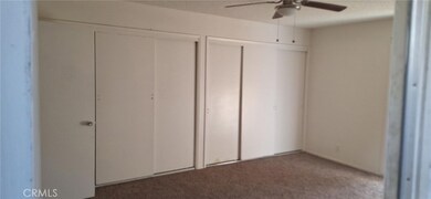 25977 Tamarisk Dr, Hemet, CA 92544 - photo 5