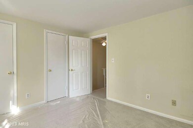 20547 Strath Haven Dr, Montgomery Village, MD 20886 - photo 7