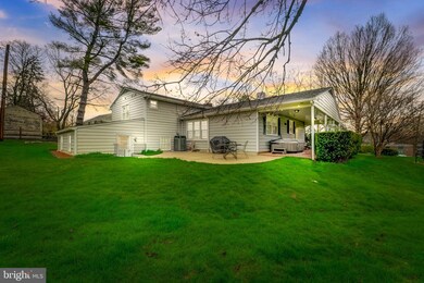 8120 Halton Rd, Towson, MD 21204 - photo 2