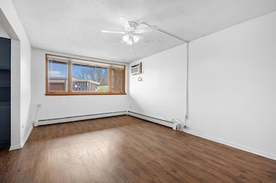 1911 Viking Dr NW unit 10, Rochester, MN 55901 - photo 4