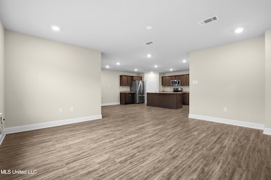 6456 Eastland Cir, Biloxi, MS 39532 - photo 7