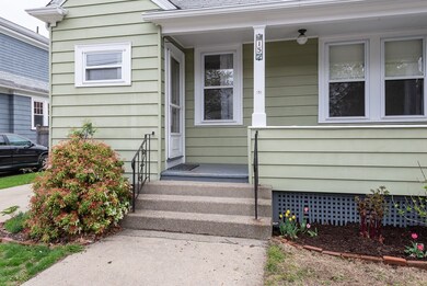 15 Dunham Ave, Cranston, RI 02905 - photo 2