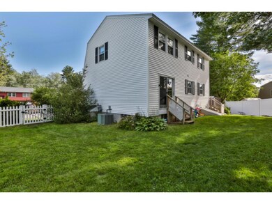 25 Melissa Dr, Nashua, NH 03062 - photo 4