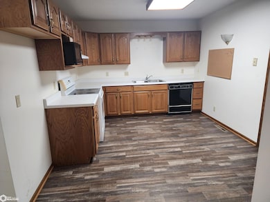 506 Sunset St, Ida Grove, IA 51445 - photo 7