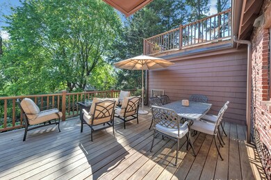 207 Crosby St, Arlington, MA 02474 - photo 4