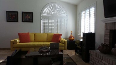 Living Area 2