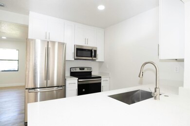 924 NW 11th Ct, Fort Lauderdale, FL 33311 - photo 5