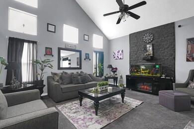 6-web-or-mls-2275-doneen-dr