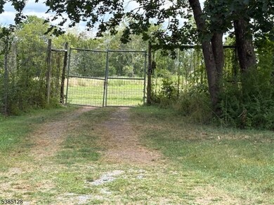 2 Old Chester-Gladstone Rd, Far Hills, NJ 07931 - photo 3