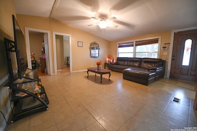 42 Mobile Rd, Cotulla, TX 78014 - photo 6