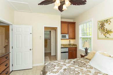 3018 Riverside Ave unit CARRIAGE HOUSE, Jacksonville, FL 32205 - photo 6