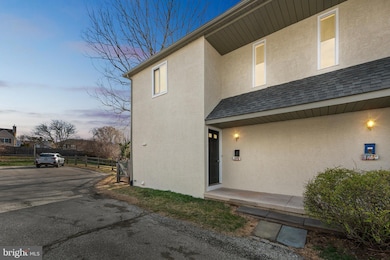 350 Morris Rd unit 2, Wayne, PA 19087 - photo 2