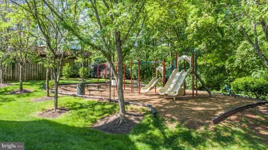 20871 Rockingham Terrace, Sterling, VA 20165 - photo 5