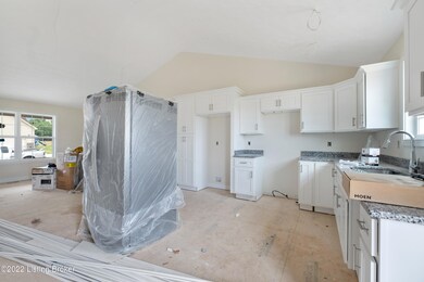 327 Valhalla Trace, Vine Grove, KY 40175 - photo 6