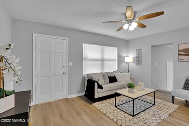 5753 Timuquana Rd, Jacksonville, FL 32210 - photo 4