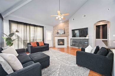 11730 Bollinger Park Ct, Houston, TX 77047 - photo 7