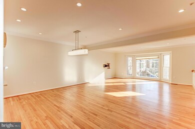 11359 Morning Gate Dr, Rockville, MD 20852 - photo 6